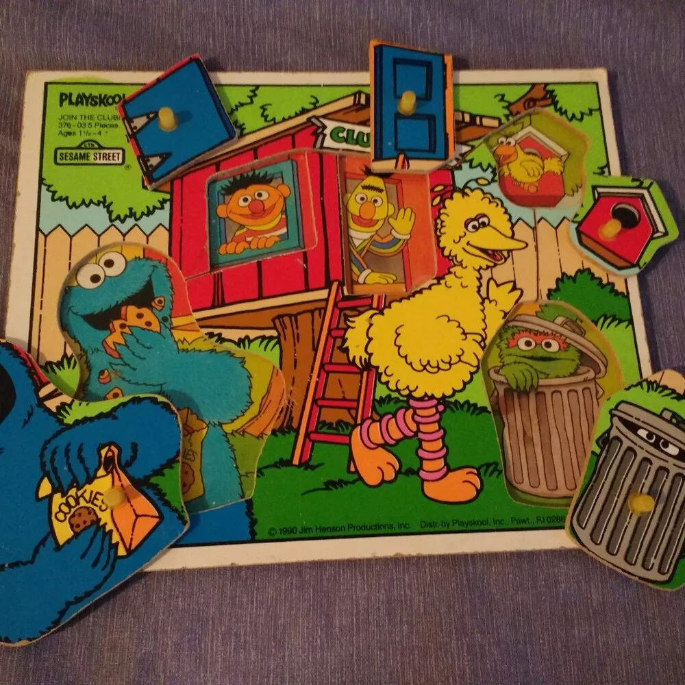 Playskool Wooden Peg Puzzles #376 Join the club x 5 pieces Vintage